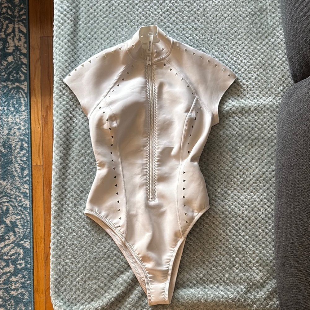 GIGI C White One Piece Swimwear Sleek Design